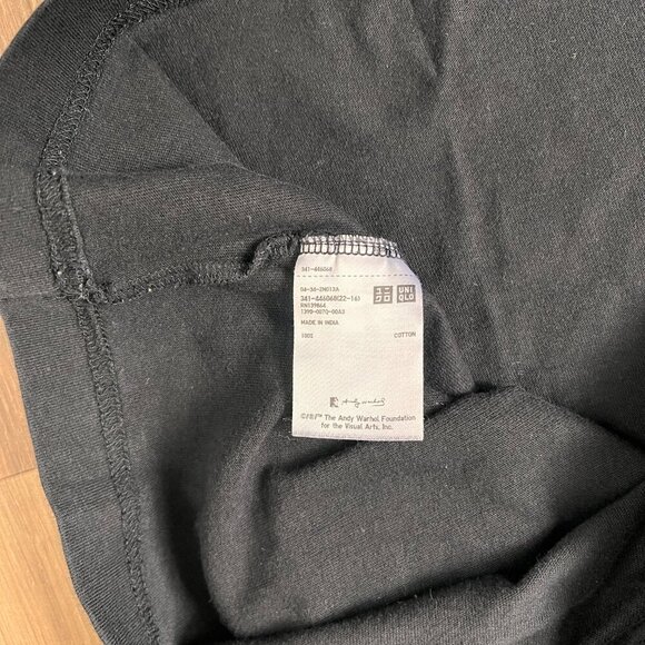 Uniqlo UT Andy Warhol Black Floral Pocket T Shirt Sz XS - Picture 7 of 8